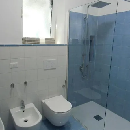 فيلة La Mouette Di Nico *